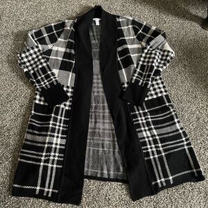 Isaac Mizrahi Live Black and White Plaid Open Long Sleeve Sweater Cardigan M